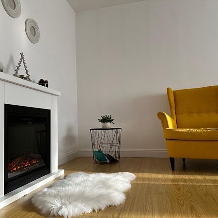 Bucovina View Apartment Campulung Moldovenesc Bagian luar foto