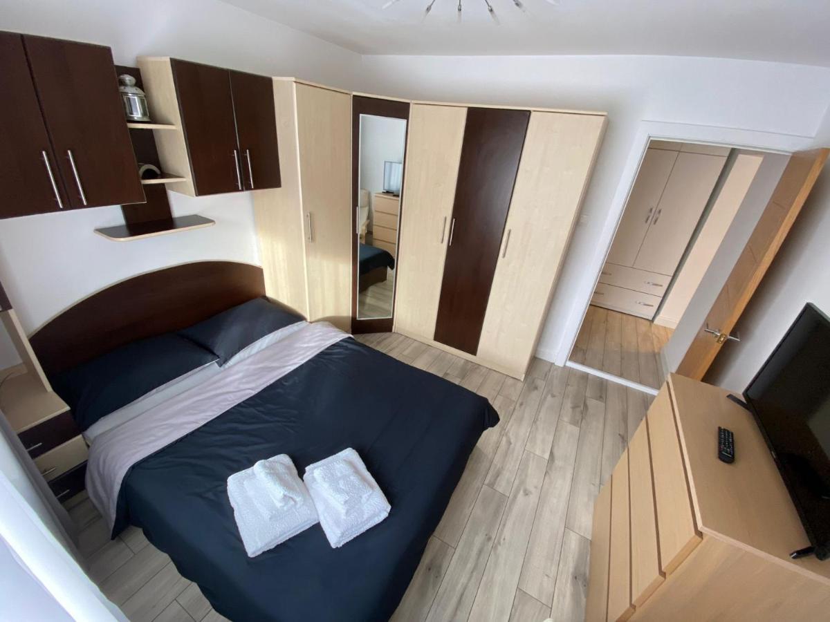 Bucovina View Apartment Campulung Moldovenesc Bagian luar foto