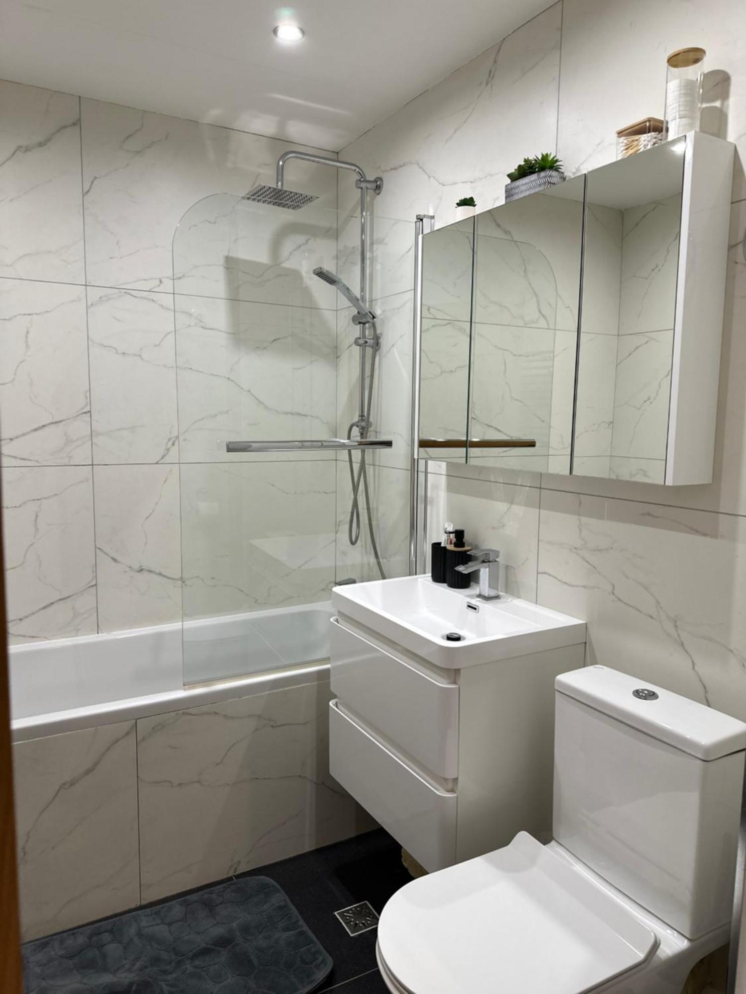 Bucovina View Apartment Campulung Moldovenesc Bagian luar foto
